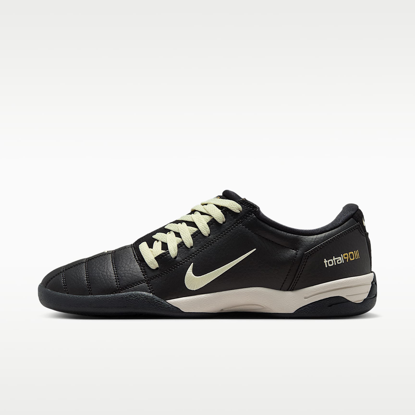Nike Total 90 Erkek Ayakkabısı. Nike TR